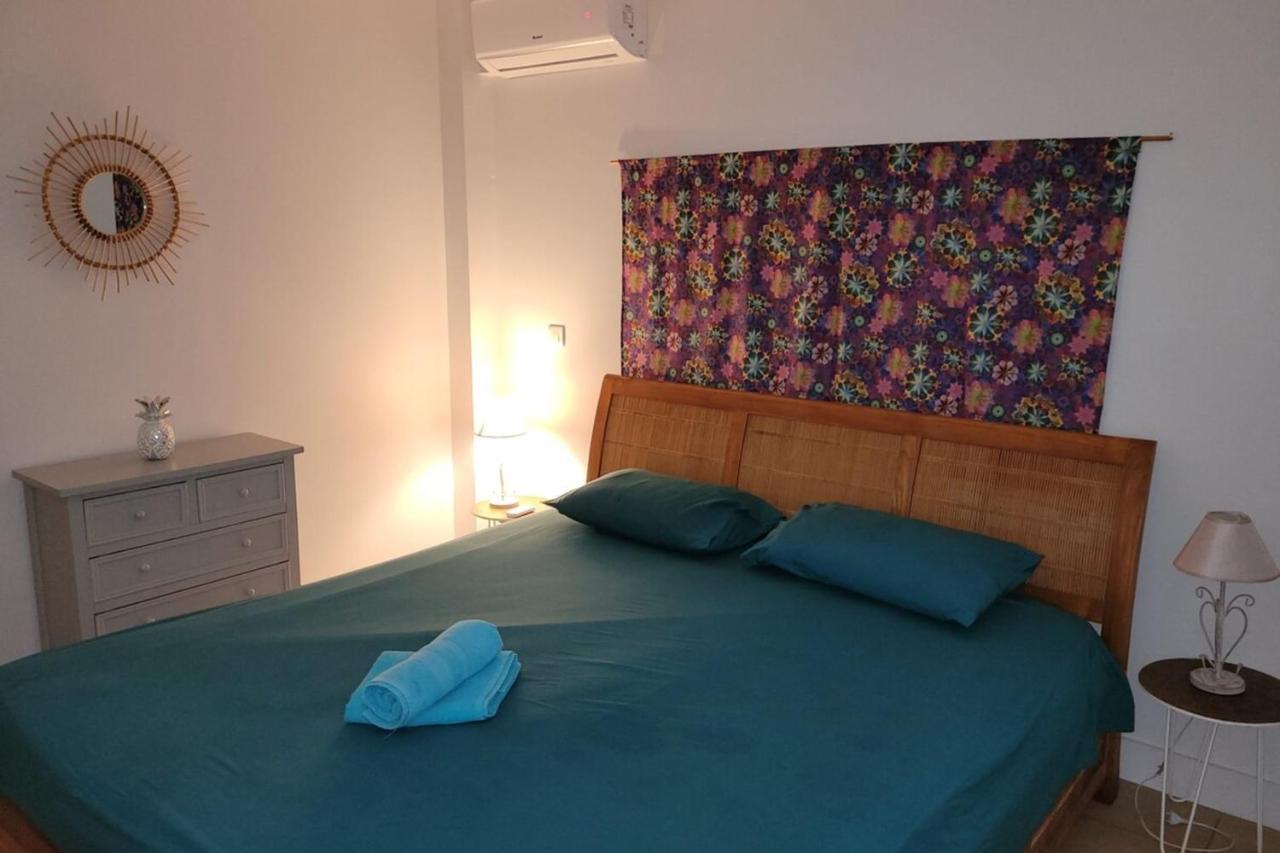 Naia Lodge Arue  Dış mekan fotoğraf